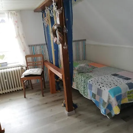 Apartamento Am Wanderweg Zum Koenigsstuhl Unter Reet